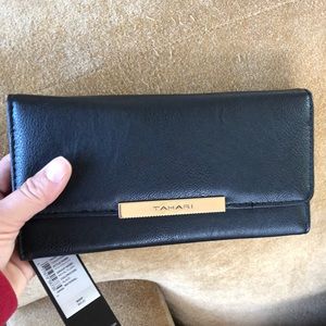 TAHARI Wallet